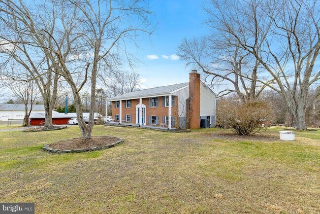 Building Photo - 1573 Garrisonville Rd