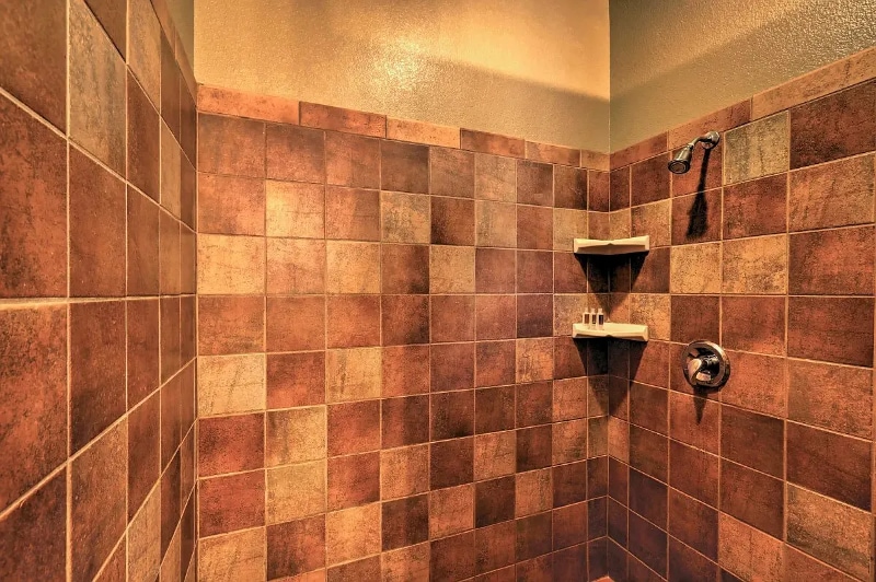 Building Photo - 2598 Rainbow Ave N