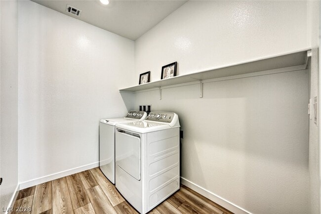 Building Photo - 1509 Melodic Lark Dr