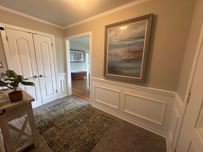 Building Photo - Call Amanda Tate at 757-289-6810 for more information