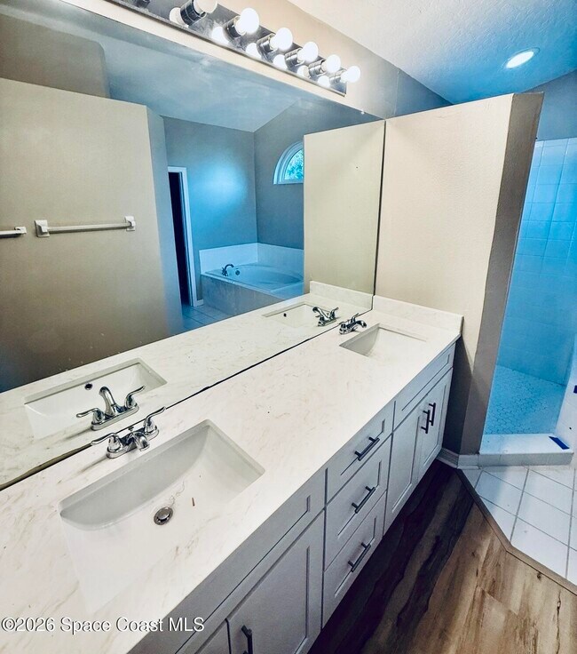 Building Photo - 1686 Rustic Way