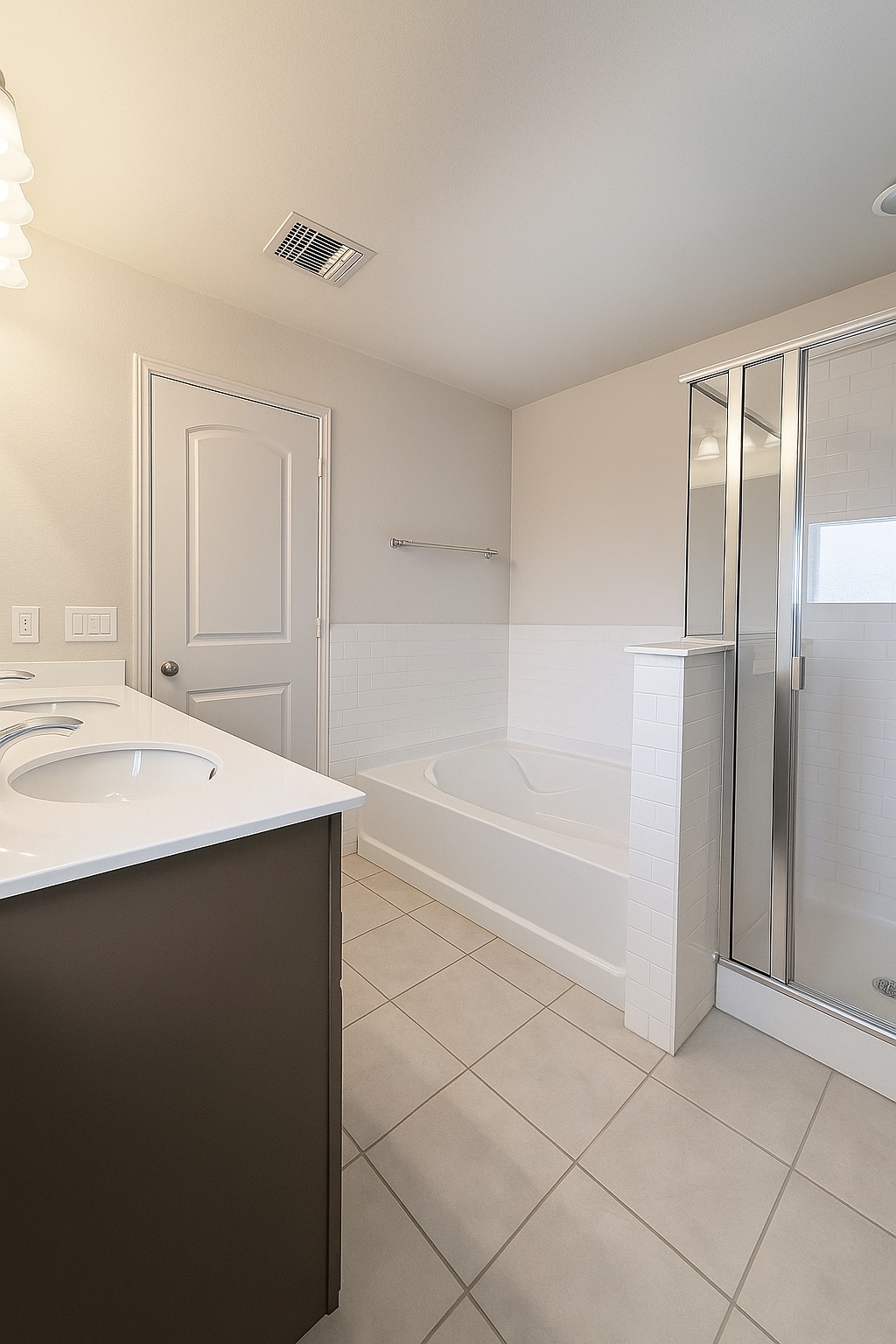 Building Photo - 2060 Cliffbrake Way