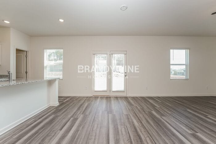 Building Photo - 33 Rowlett Pl