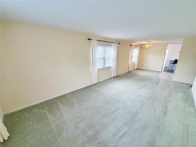 Building Photo - 1000 49th Street N