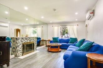 Building Photo - 112 Rockwood Pl