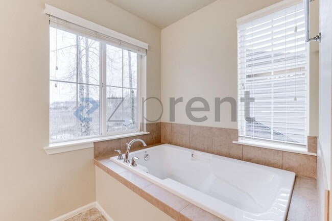 Building Photo - 18308 38th Dr SE