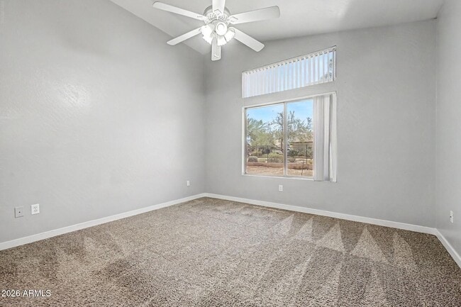 Building Photo - 905 E Potter Dr