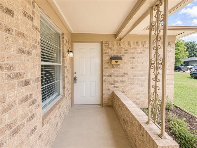 Building Photo - 930 Lindy Ct