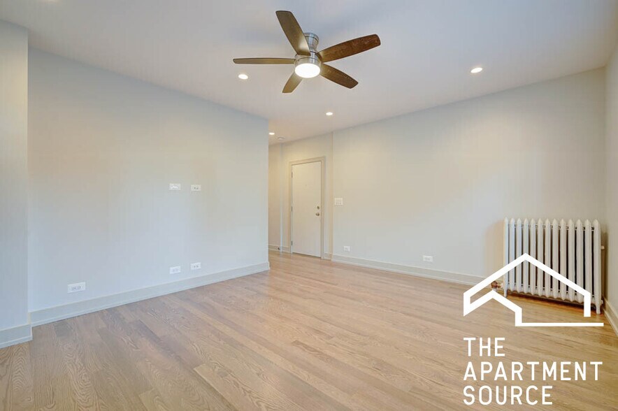 Building Photo - 1919 W Winona St