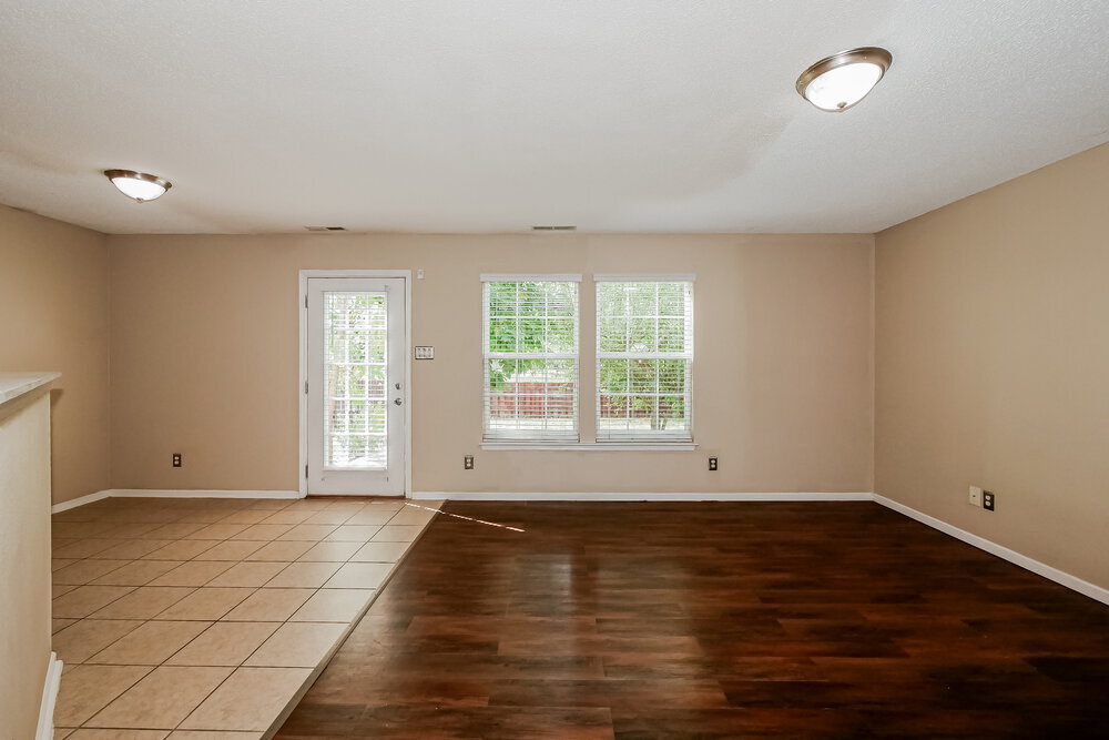 Building Photo - 14349 Black Farm Dr