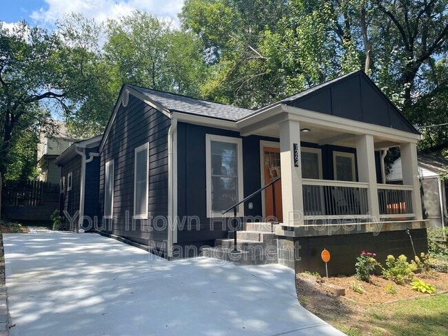 Building Photo - 1264 Lyle Pl NW