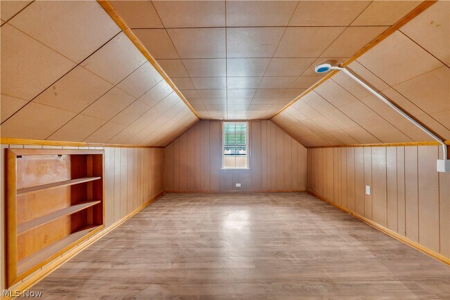 Building Photo - 21440 Fuller Ave