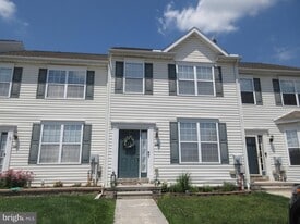 Building Photo - 1159 Ledge Dr
