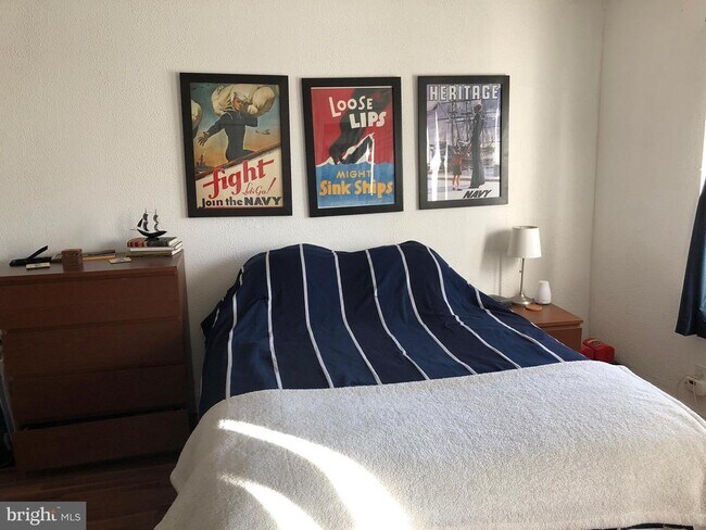 Building Photo - 753 S 22nd St