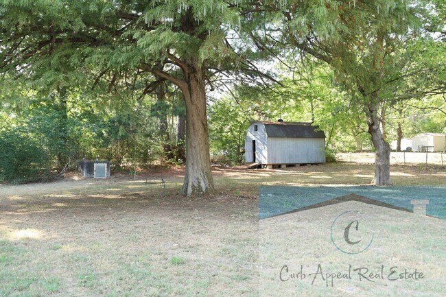 Building Photo - 1405 Pratt Cir
