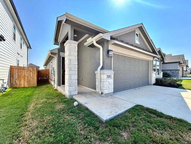 Building Photo - Charming 3-Bed, 2-Bath Home with Modern Up...