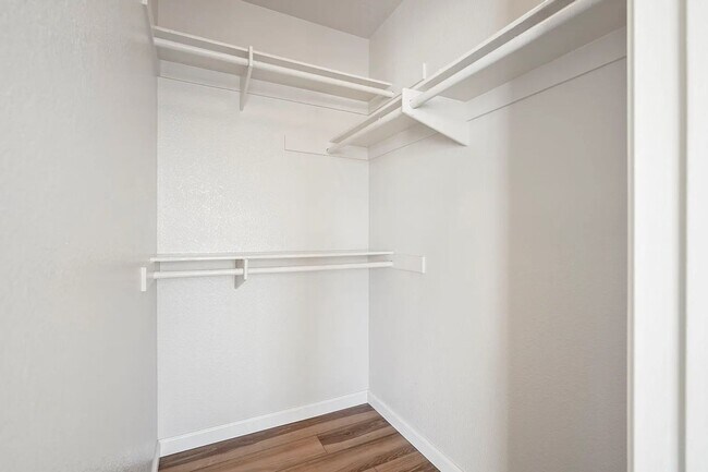 Building Photo - SD: Stunning 3BD/2.5BA Townhome in Imperial Beach with Ocean Views, Rooftop Patio & In-Unit Laundry
