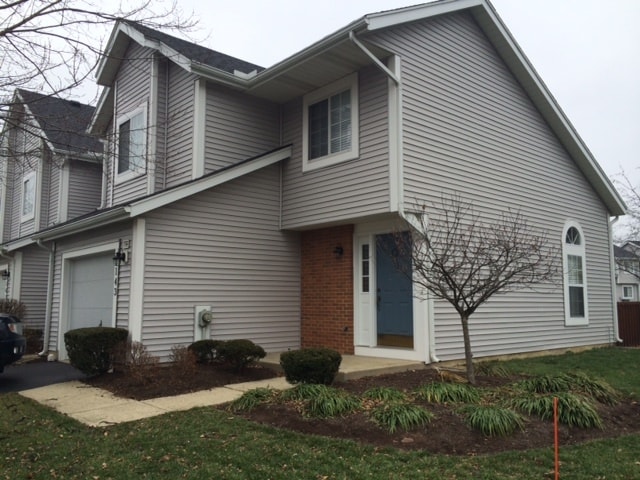 Outside of condo - 1143 Bay Harbour Cir