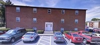 Red Coat Manor Apartment Building - Red Coat Manor Apartments