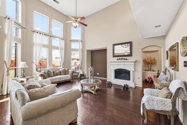 Building Photo - 26734 Eagle Park Ln