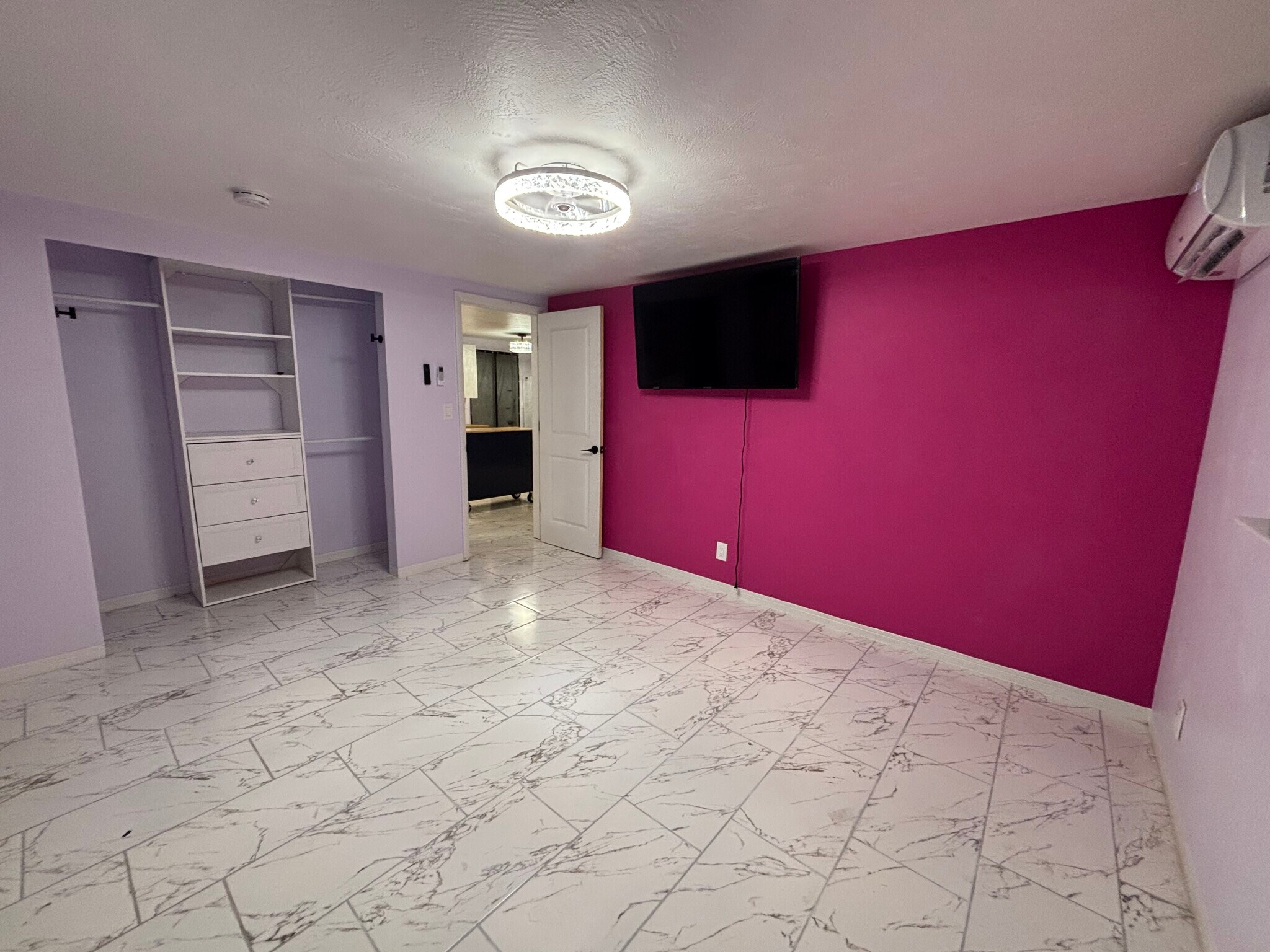 Building Photo - 10598 67th Ave