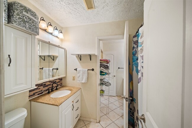 Building Photo - 12114 Westwold Dr