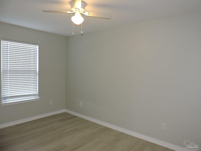 Building Photo - 1000 Polk Ave