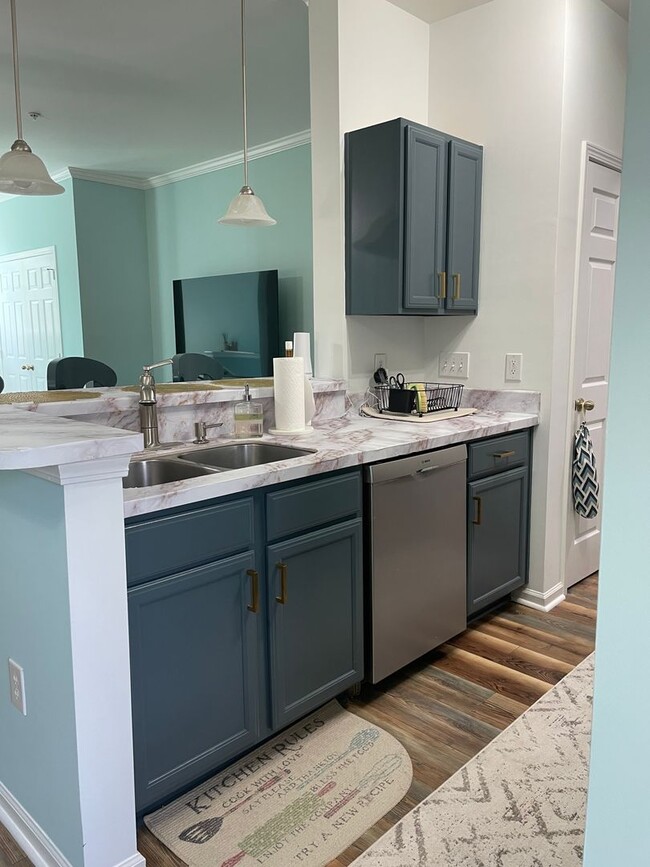 Building Photo - Rare Daniel Island Townhouse!!!