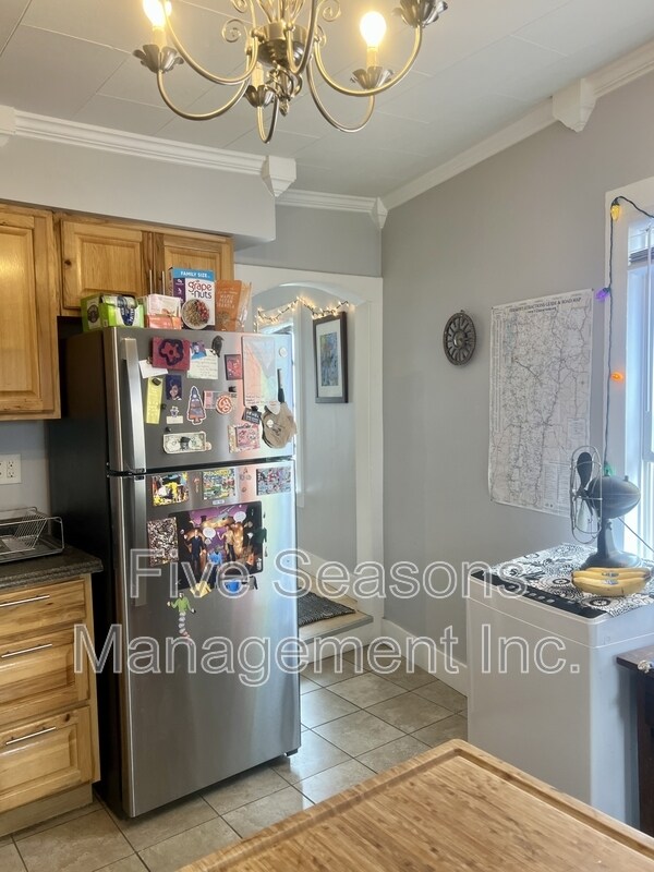 Building Photo - 65-67-67 Intervale Ave