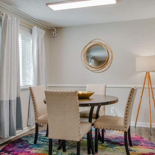 Building Photo - z-120125-Indigo at the Park