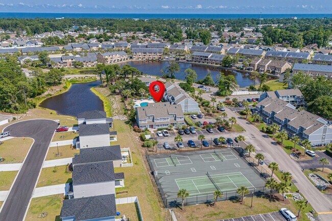 Building Photo - 1850 Colony Dr