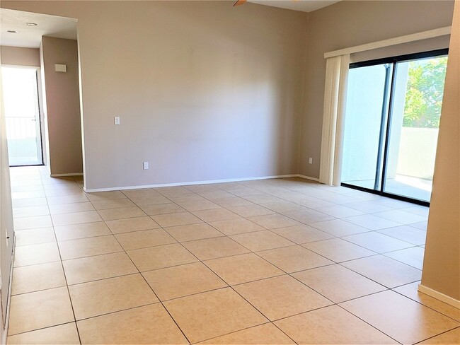 Building Photo - 17661 Sergio Cir