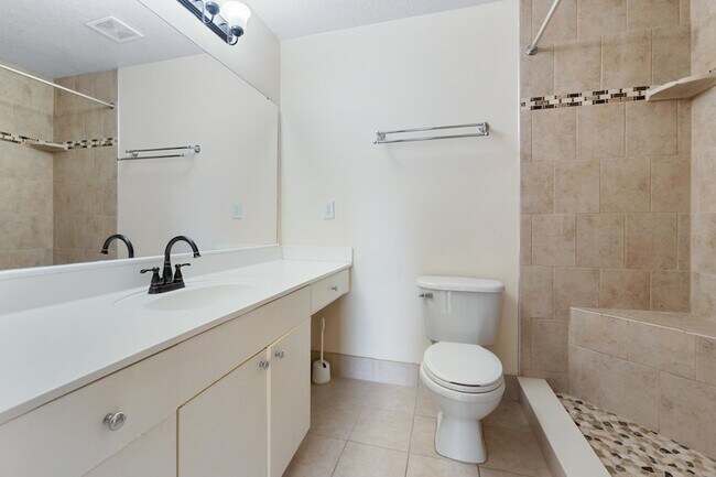 Building Photo - 21211 Harbour Vista Cir