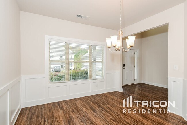 Building Photo - 97 Ireland Ln