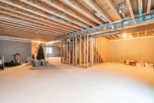 Building Photo - Great 3-Bedroom 2-Bathroom Home with Space in Cheyenne