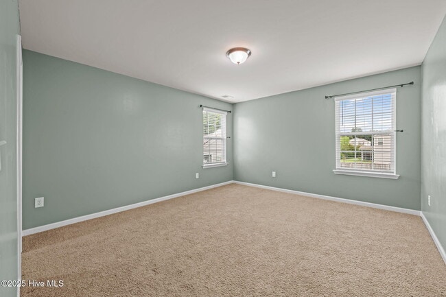 Building Photo - 305 Frida Rd