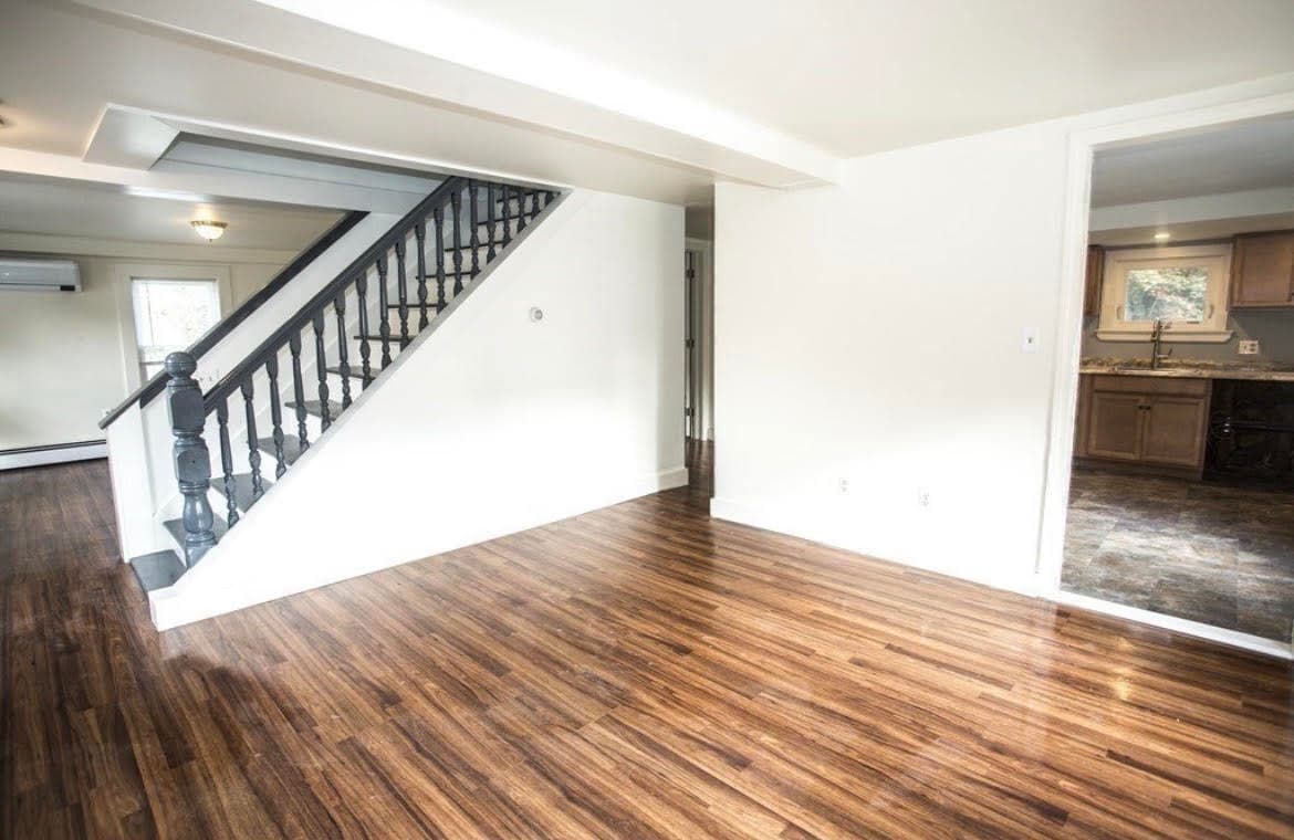 Dining Room - 21 Meadow St