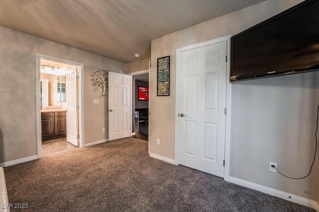 Building Photo - 6822 Cavatina Ave