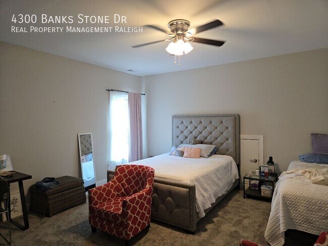 Building Photo - 4300 Banks Stone Dr