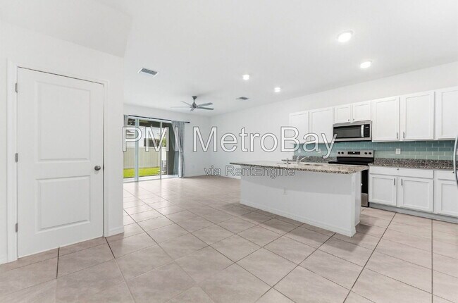 Building Photo - 16632 Grotto Steam Pl