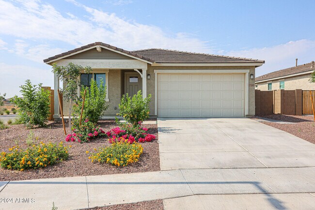 Building Photo - 17285 W Alexandria Way