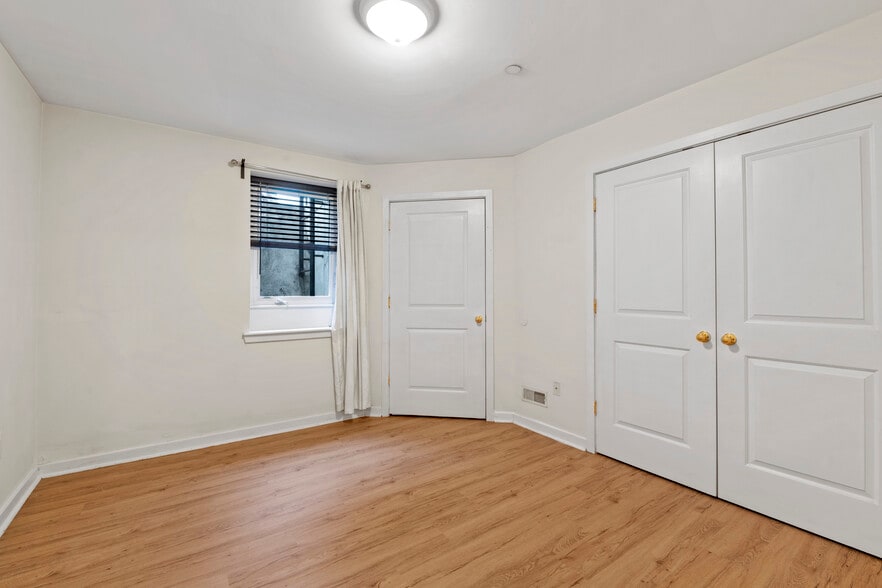 Building Photo - 1643 Fitzwater St