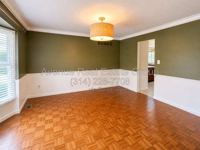 Building Photo - 16410 Woodlodge Ct