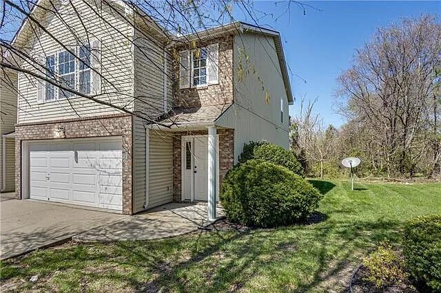 Building Photo - 1654 NW Garrett Dr