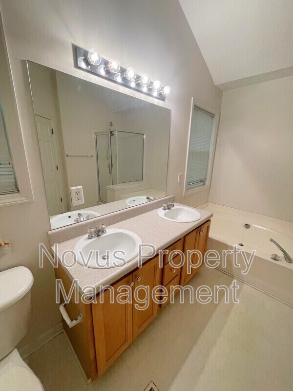 Building Photo - 23 Gold Creek Dr