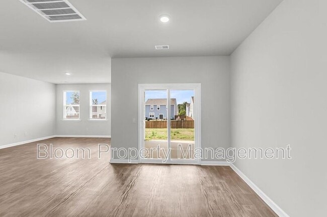 Building Photo - 151 Morning Vw Wy