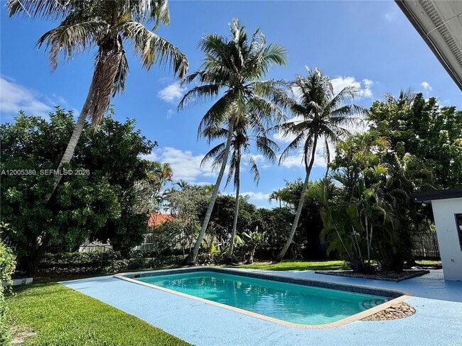 Building Photo - 13425 NW 10th St