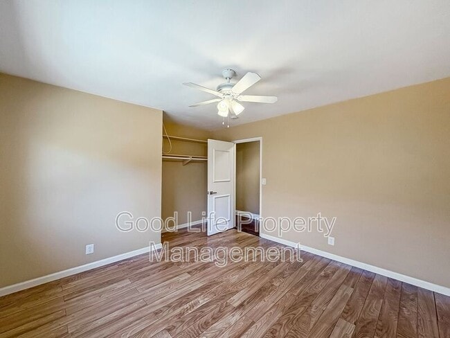 Building Photo - 1429 Esperanza Way