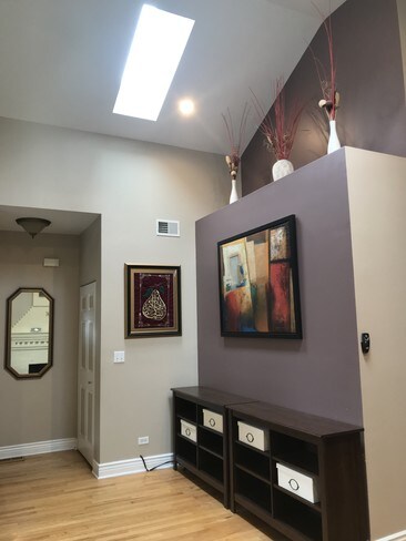 Building Photo - 4545 Lawndale Ave