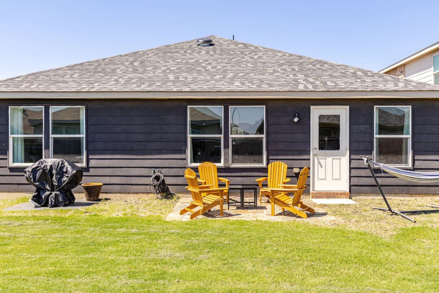 Building Photo - 6052 Misty Breeze Dr